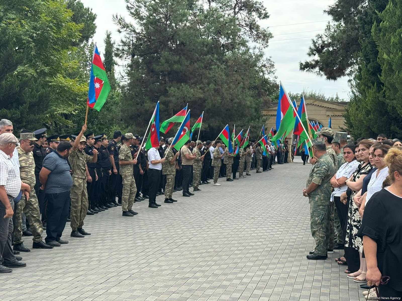 В Агдаме проходит церемония прощания с военнослужащим, пропавшим без вести в Лачине два года назад (ФОТО)
