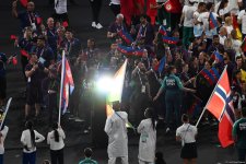 Азербайджан принял участие в параде на церемонии закрытия Олимпийских игр
