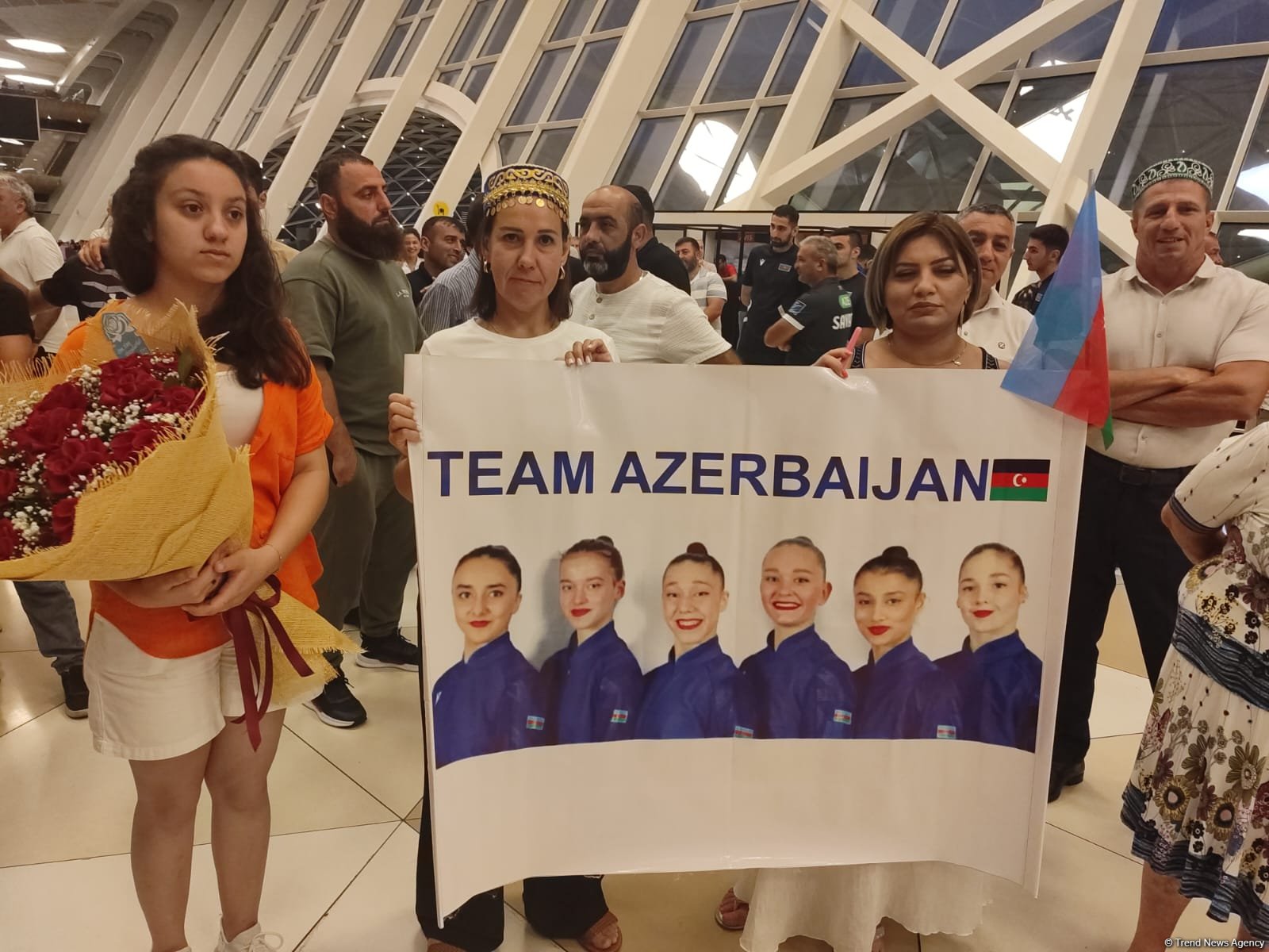Azerbaijani team successfully performed at Olympic Games returns home (PHOTO/VIDEO)