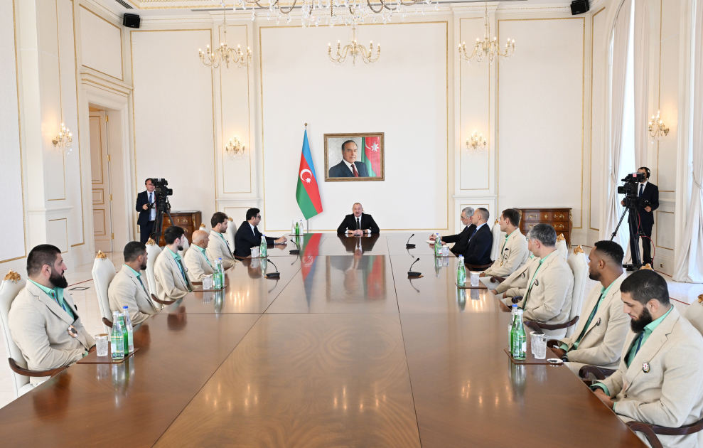 President Ilham Aliyev receives Paris Summer Olympics' Azerbaijani medalists and coaches (PHOTO/VIDEO)