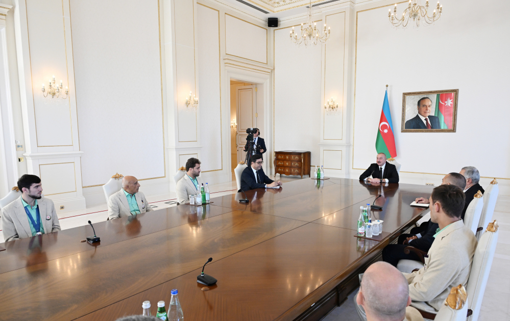 President Ilham Aliyev receives Paris Summer Olympics' Azerbaijani medalists and coaches (PHOTO/VIDEO)