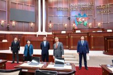 Делегация Сената парламента Казахстана побывала в Милли Меджлисе (ФОТО)