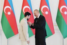 President Ilham Aliyev receives Paris Summer Olympics' Azerbaijani medalists and coaches (PHOTO/VIDEO)