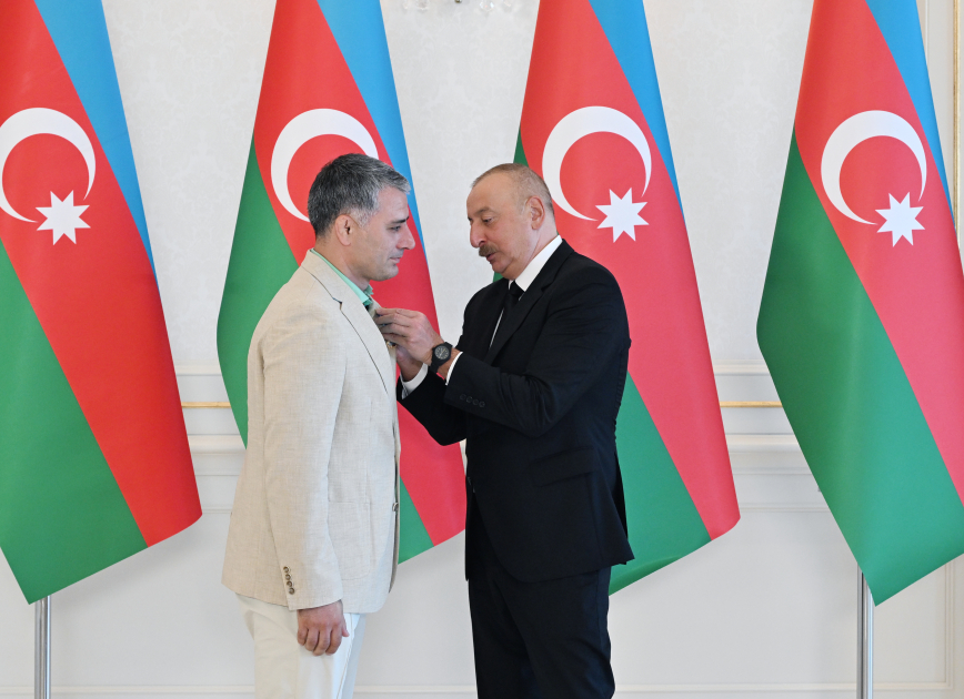 President Ilham Aliyev receives Paris Summer Olympics' Azerbaijani medalists and coaches (PHOTO/VIDEO)