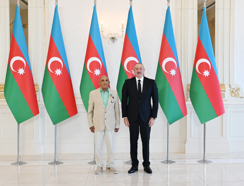 President Ilham Aliyev receives Paris Summer Olympics' Azerbaijani medalists and coaches (PHOTO/VIDEO)