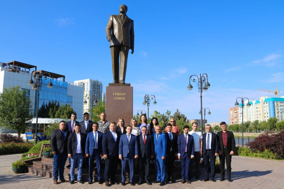 Azerbaijani delegation takes part in IX Caspian Media Forum in Russia's Astrakhan (PHOTO)