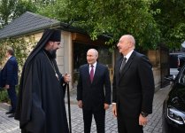 President Ilham Aliyev and President Vladimir Putin visit Holy Myrrhbearers Cathedral in Baku (PHOTO/VIDEO)