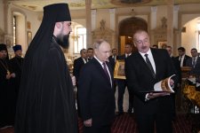 President Ilham Aliyev and President Vladimir Putin visit Holy Myrrhbearers Cathedral in Baku (PHOTO/VIDEO)