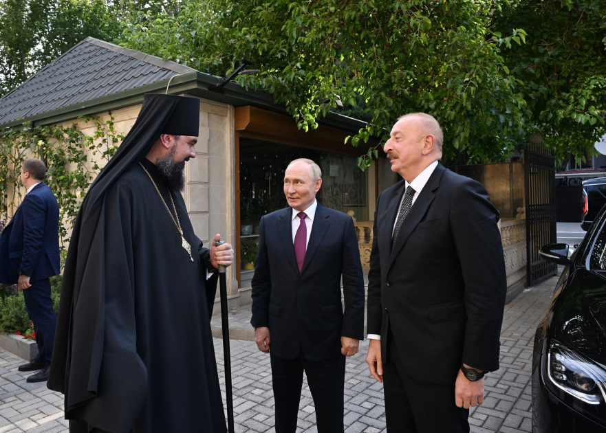 President Ilham Aliyev and President Vladimir Putin visit Holy Myrrhbearers Cathedral in Baku (PHOTO/VIDEO)