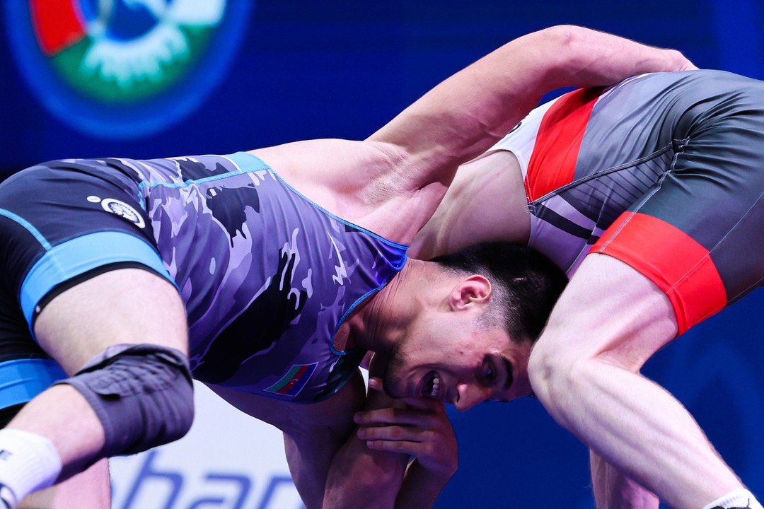 Два азербайджанских борца стали чемпионами мира