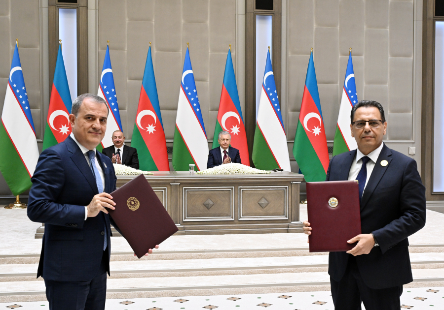 Azerbaijan, Uzbekistan sign documents (PHOTO/VIDEO)