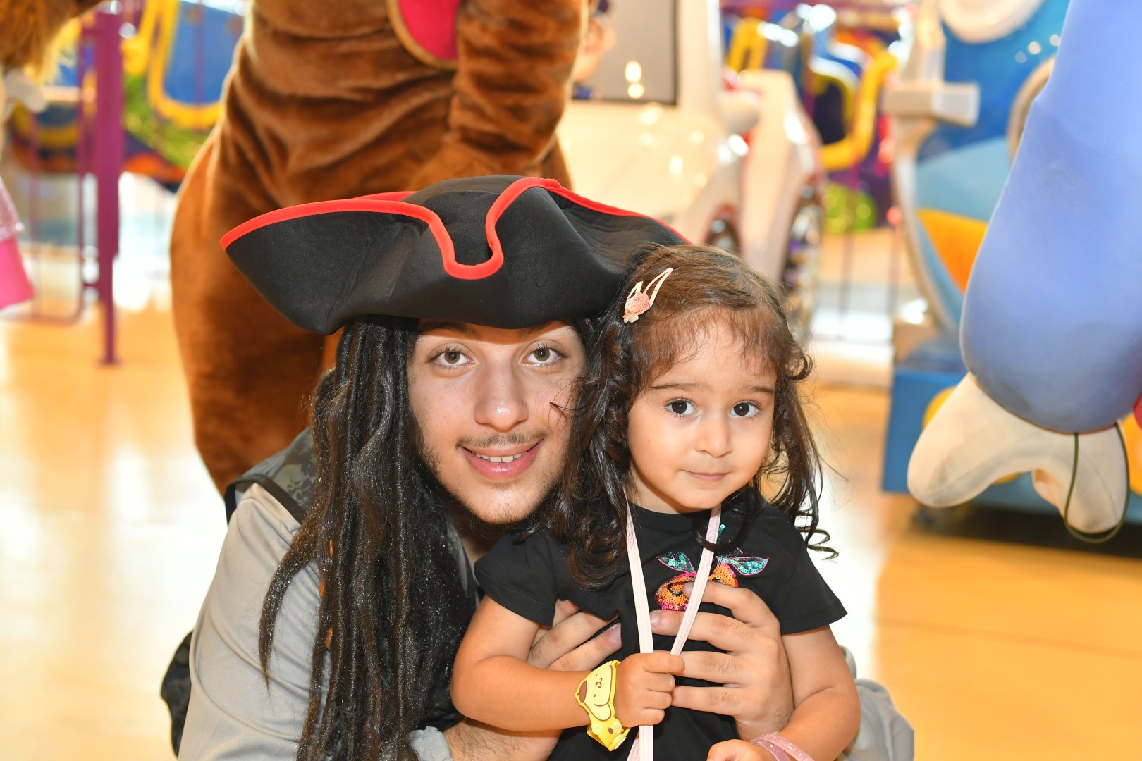 Heydar Aliyev Foundation organizes events for martyrs' children (PHOTO)