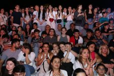 В парке Центра Гейдара Алиева состоялся заключительный концерт "Летнего фестиваля" (ФОТО/ВИДЕО)