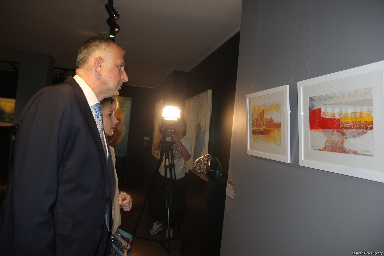 Сотрудничество QGallery и RAK Art Foundation – развитие культуры между Азербайджаном и Бахрейном посредством современного искусства (ФОТО)