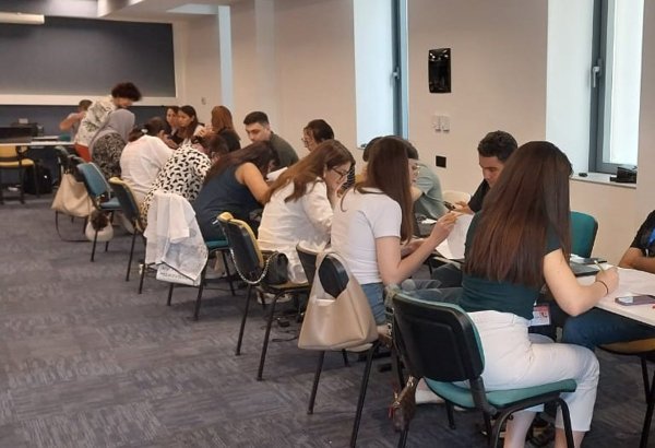 Italian SWG S.p.A. conducts exit poll for parliamentary election in Azerbaijan (PHOTO)