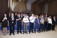 В Баку представлен фильм "Ангелы войны", посвященный врачам-героям Карабахской войны (ВИДЕО, ФОТО)