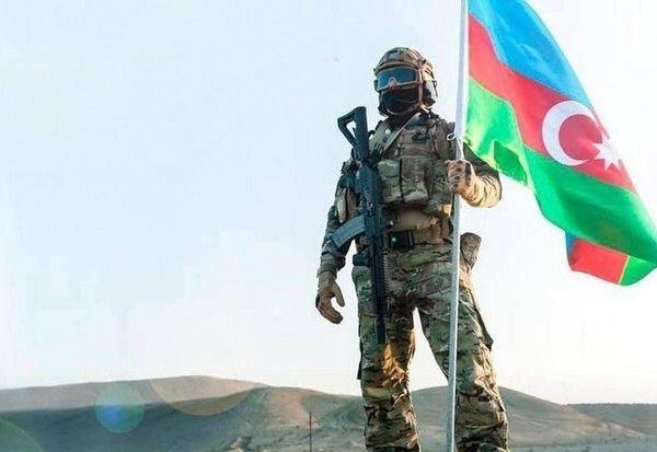 Azerbaijan shortens officers' tenure in active military service during peacetime