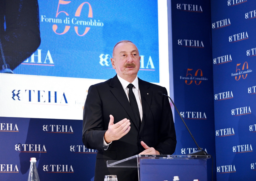 Президент Ильхам Алиев выступил на сессии «Роль Азербайджана в новых геополитических условиях» на Международном форуме Черноббио (ФОТО/ВИДЕО)