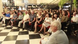 В Баку презентован сборник "Межкультурный диалог", объединивший авторов из шести стран (ФОТО)