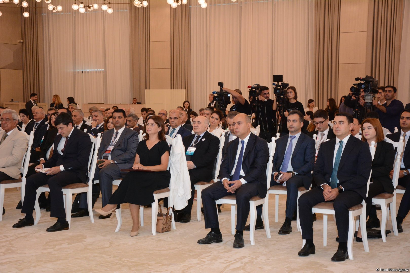 First day of forum of Azerbaijani scientists living abroad concludes (PHOTO)