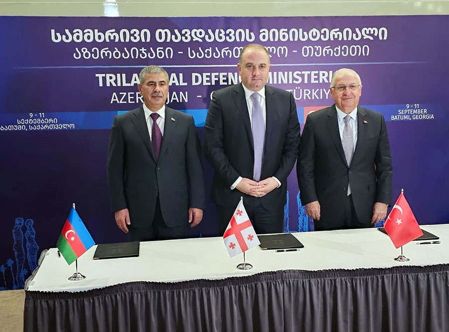 Batumi hosts 11th trilateral meeting of defense ministers of Azerbaijan, Georgia and Türkiye (PHOTO)