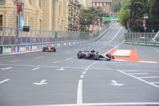 В рамках Гран-при Азербайджана "Формулы-1" завершились свободные заезды команд "Формулы-1"(ФОТО/ВИДЕО)