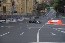 В рамках Гран-при Азербайджана "Формулы-1" завершились свободные заезды команд "Формулы-1"(ФОТО/ВИДЕО)