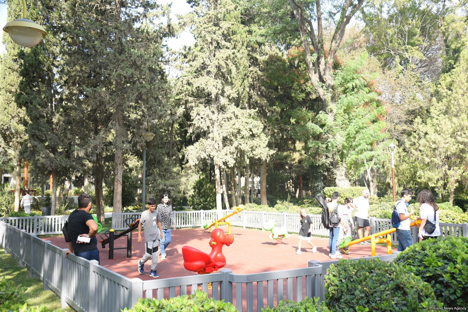 Shots from renovated "Khagani" Garden in Baku (PHOTO)  