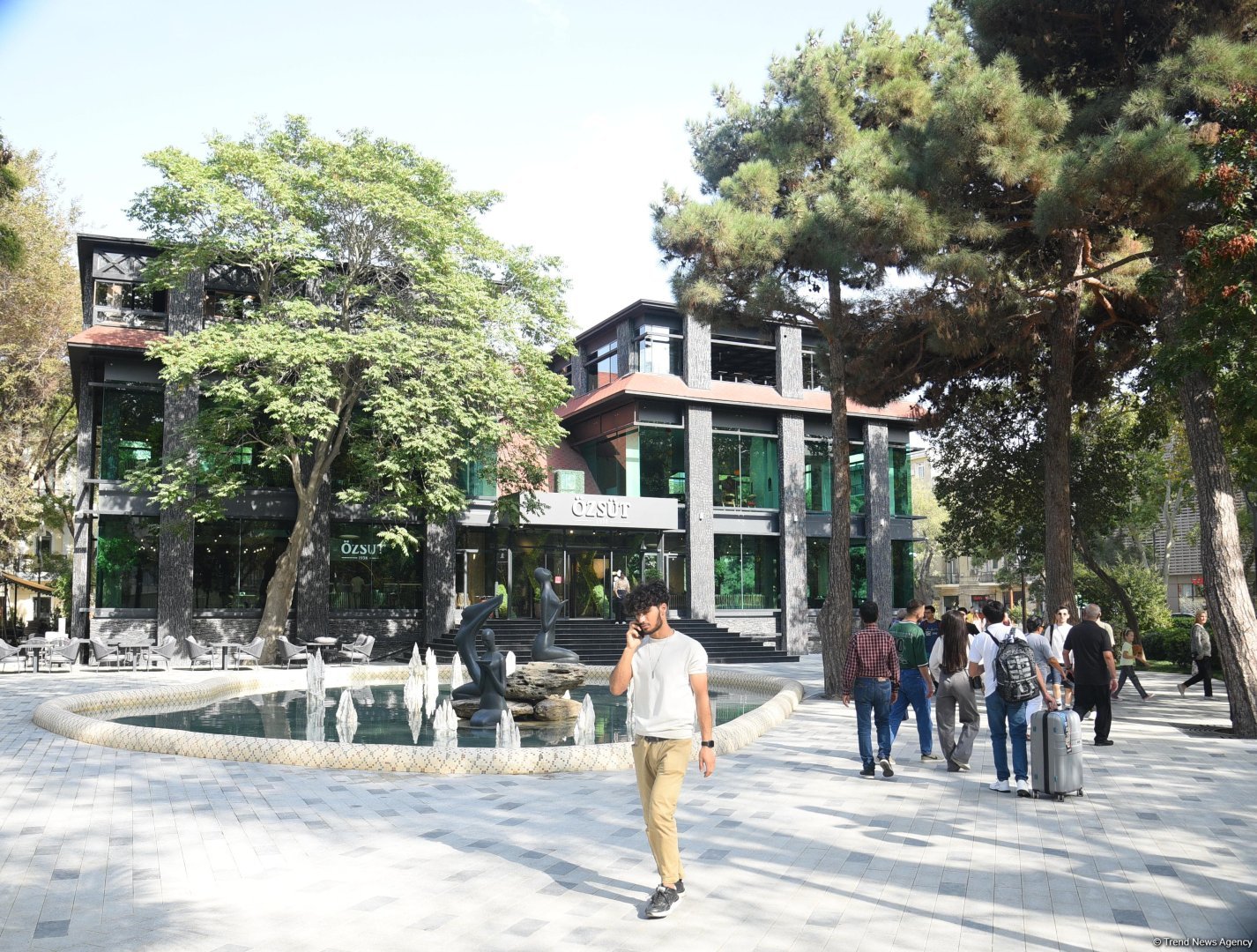 Shots from renovated "Khagani" Garden in Baku (PHOTO)  