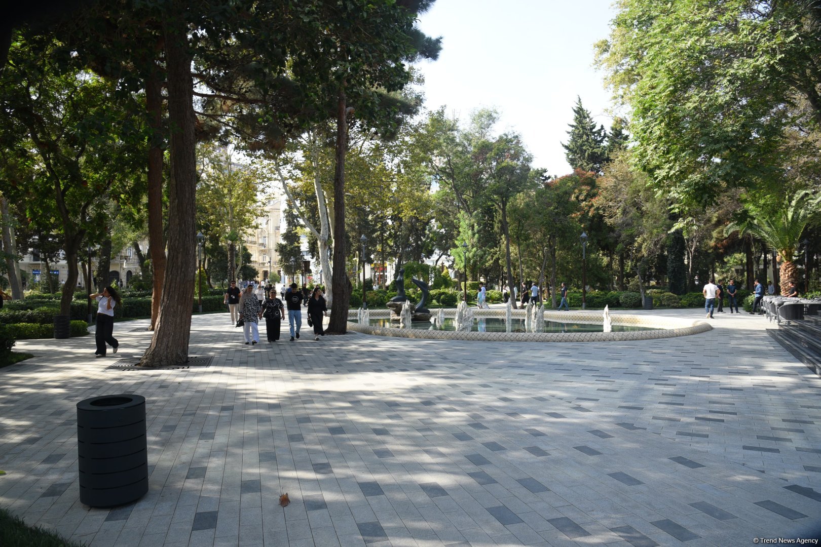 Shots from renovated "Khagani" Garden in Baku (PHOTO)  