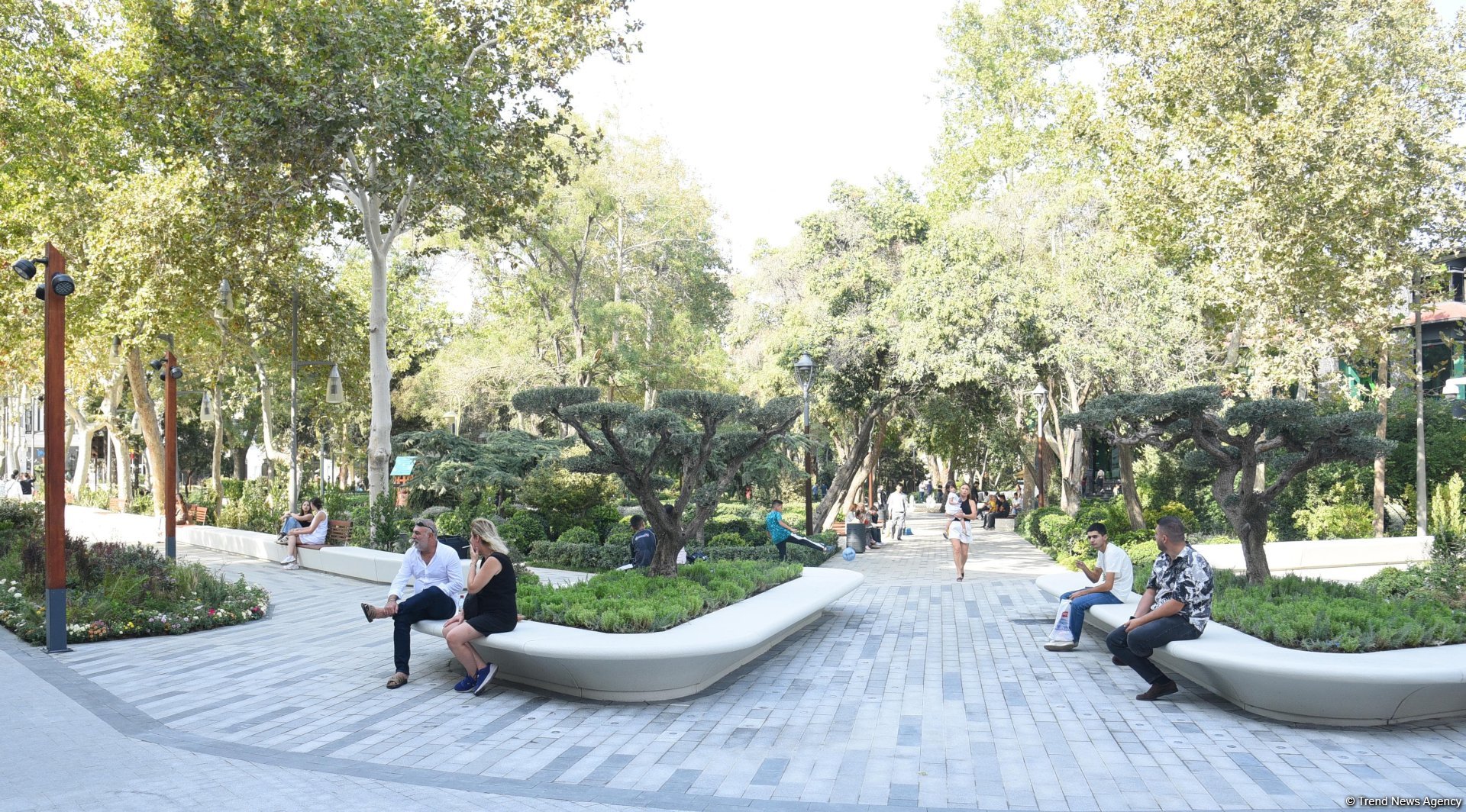 Shots from renovated "Khagani" Garden in Baku (PHOTO)  