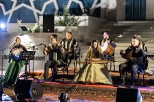 В рамках Дней Низами в Гяндже состоялся концерт "Nizami muğam dünyasi" (ФОТО)