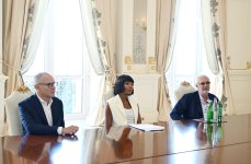 President Ilham Aliyev receives President and Chief Executive Officer, consultant of Formula 1, and British supermodel (PHOTO)