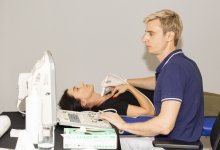 Бесплатное медицинское обследование и консультация врача для команды Yelo (ФОТО)