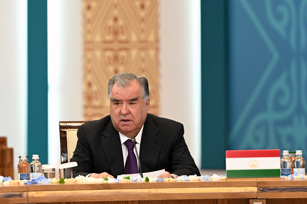 Президент Таджикистана принял участие в саммите "Центральная Азия-Германия"