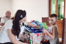 McDonald’s Azərbaycan и ГФСЗ обеспечили школьными принадлежностями всех первоклассников из семей шехидов по всей стране (ФОТО)