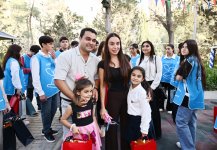 Renovated courtyard handed over to residents with participation of Vice-President of Heydar Aliyev Foundation Leyla Aliyeva (PHOTO)