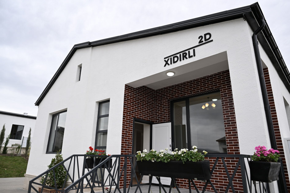 President Ilham Aliyev familiarizes with reconstruction works in Khydyrli village of Aghdam (PHOTO/VIDEO)