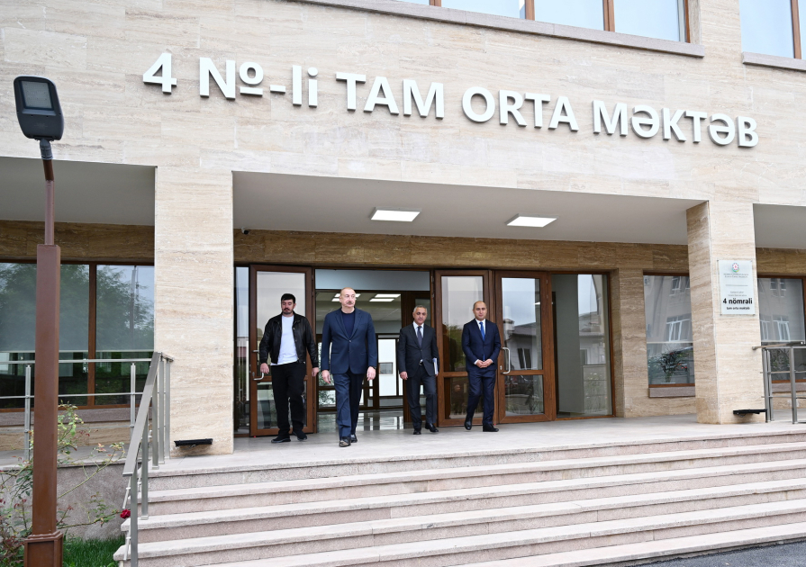 Президент Ильхам Алиев принял участие в открытии после ремонта полной средней школы №4 имени Низами Гянджеви в городе Ханкенди (ВИДЕО/ФОТО)