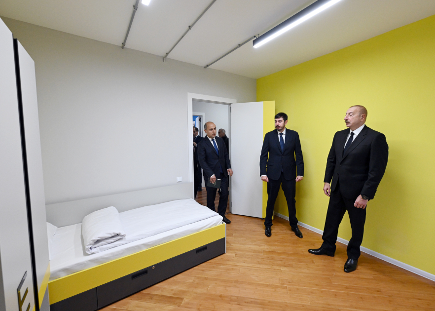 Президент Ильхам Алиев принял участие в открытии после ремонта студенческого общежития Карабахского университета в Ханкенди (ФОТО)