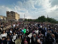 First day of classes at Azerbaijan's Khankendi school (PHOTO)