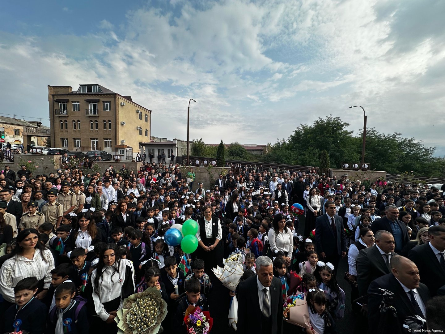 First day of classes at Azerbaijan's Khankendi school (PHOTO)