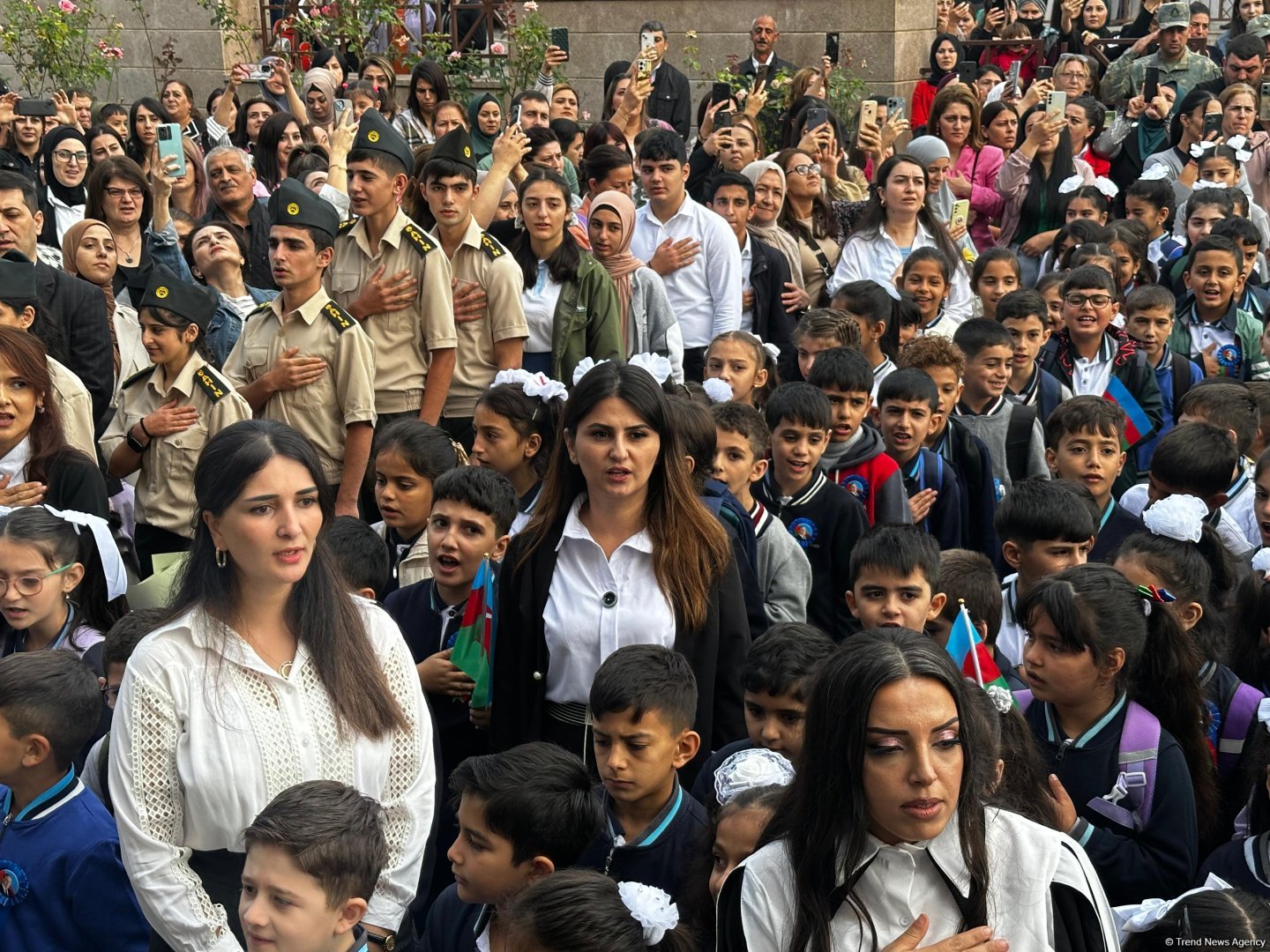 First day of classes at Azerbaijan's Khankendi school (PHOTO)