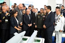 Руководство минобороны Азербайджана приняло участие в церемонии открытия международной оборонной выставки "ADEX" (ФОТО)