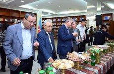 В Казахстане будут более широко изучать азербайджанскую  литературу (ФОТО)