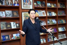 В Казахстане будут более широко изучать азербайджанскую  литературу (ФОТО)