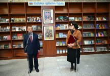 В Казахстане будут более широко изучать азербайджанскую  литературу (ФОТО)