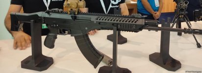 Азербайджан представил штурмовую винтовку а отечественного производства "Туран-1" на выставке ADEX-2024 (ФОТО)