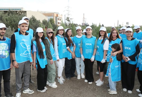 Another tree-planting campaign held with participation of Vice-President of Heydar Aliyev Foundation Leyla Aliyeva and Head of Baku Media Center Arzu Aliyeva (PHOTO)