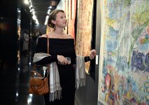Жемчужины искусства Азербайджана в Казахстане – ковры, картины,  гурама, кялагаи, мода (ФОТО)